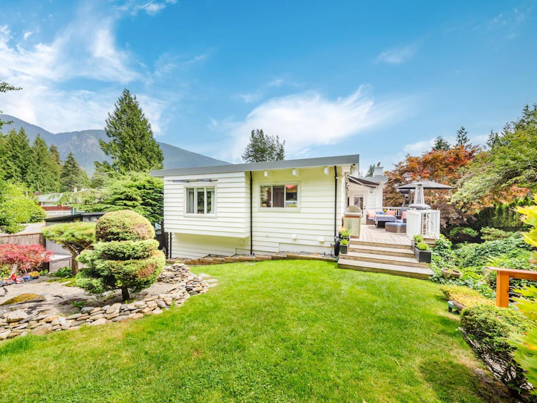 83 Glenmore Drive, West Vancouver, BC, V7S 1A9 - 23