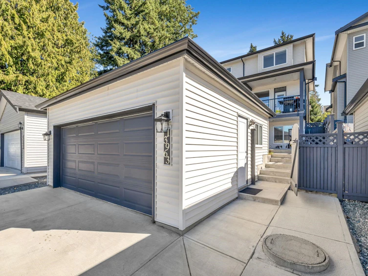 13963 60 Avenue, Surrey, BC, V3X 2M9 - 35