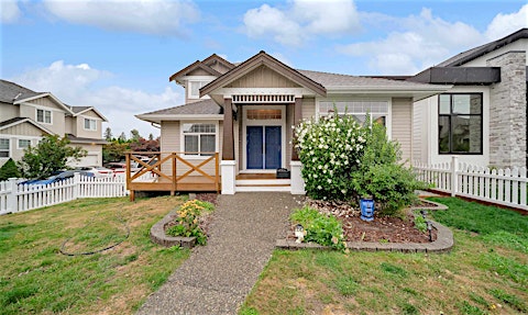 18419 68 Avenue, Surrey, BC, V3S 9H8