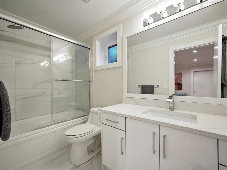 870 Browning Place, North Vancouver, BC, V7H 1X1 - 38