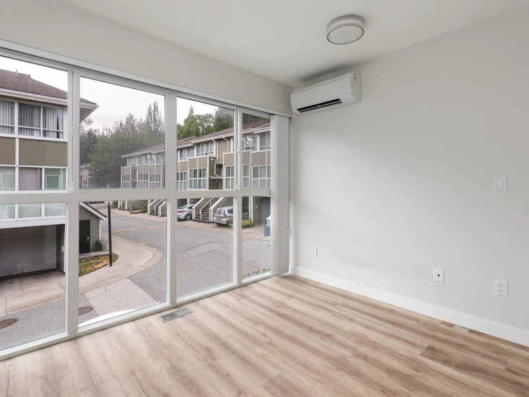 8402 Keystone Street, Vancouver, BC, V5S 4S2 - 23