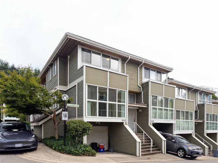 8402 Keystone Street, Vancouver, BC, V5S 4S2 - 2