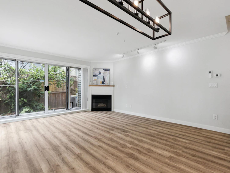 8402 Keystone Street, Vancouver, BC, V5S 4S2 - 6