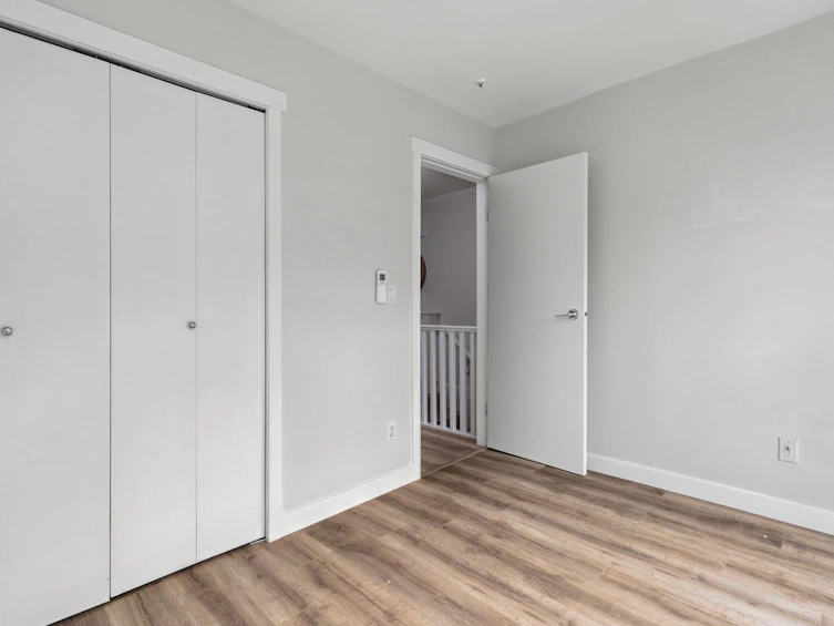 8402 Keystone Street, Vancouver, BC, V5S 4S2 - 25