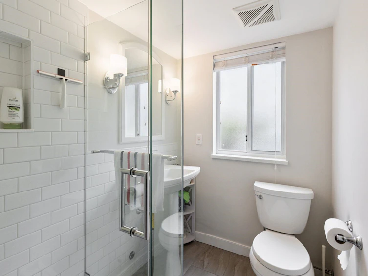8402 Keystone Street, Vancouver, BC, V5S 4S2 - 26
