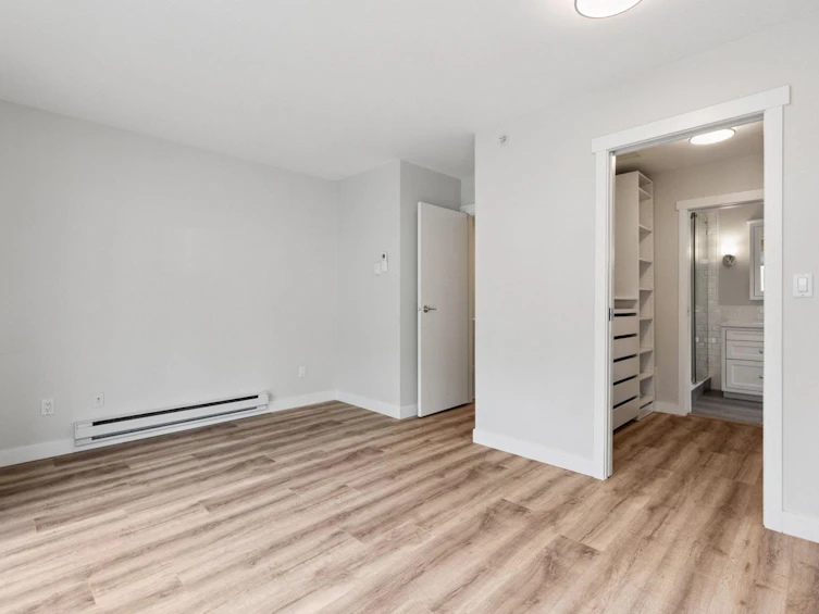 8402 Keystone Street, Vancouver, BC, V5S 4S2 - 15