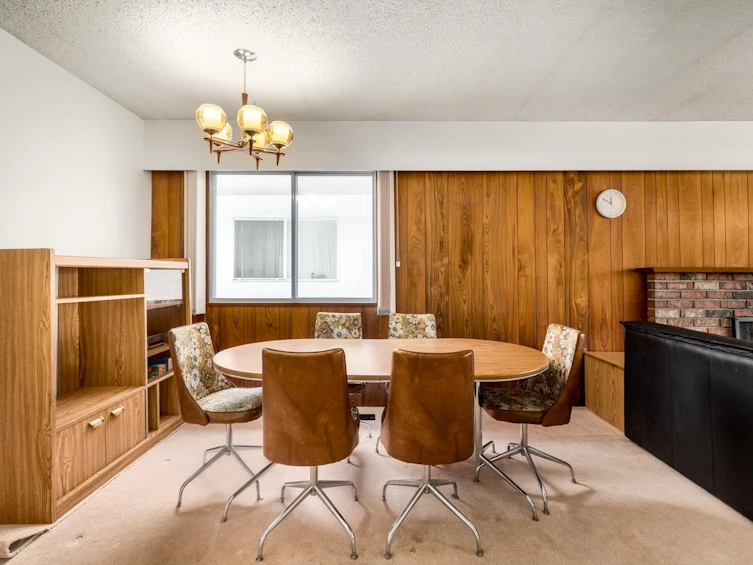 2270 E 54th Avenue, Vancouver, BC, V5P 1Y7 - 4