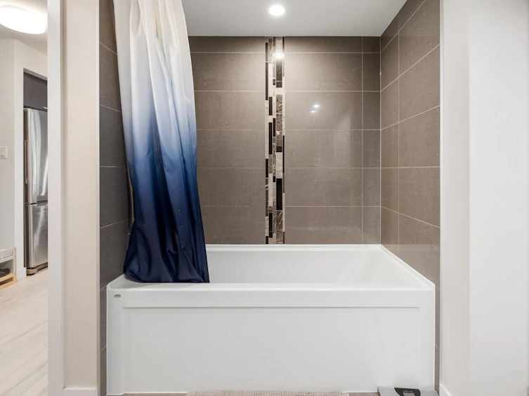 302-2200 Douglas Road, Burnaby, BC, V5C 0G8 - 15