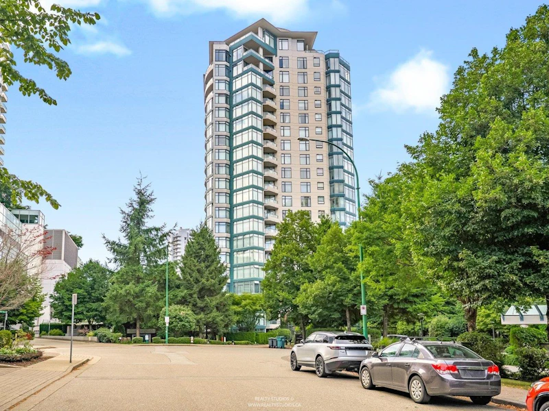 805 - 4505 Hazel Street, Burnaby BC V5H 4T1