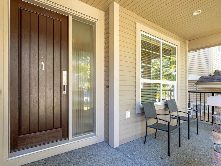 3406 Derbyshire Avenue, Coquitlam, BC, V3E 0G3 - 3