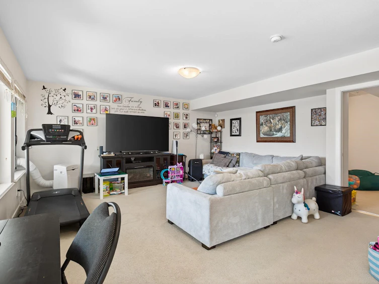 3406 Derbyshire Avenue, Coquitlam, BC, V3E 0G3 - 32