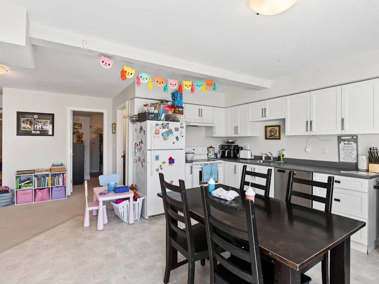 3406 Derbyshire Avenue, Coquitlam, BC, V3E 0G3 - 34