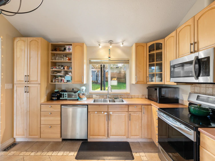 11016 Westridge Place, Delta, BC, V4E 2N5 - 3