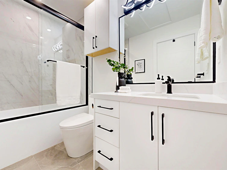 425 N Kaslo Street, Vancouver, BC, V5K 3N2 - 34