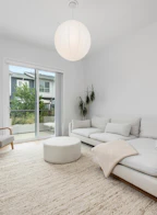 17 4716 Orca Way