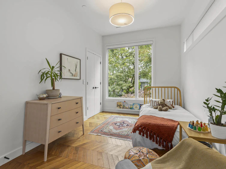 2861 W 13th Avenue, Vancouver, BC, V6K 2T6 - 23