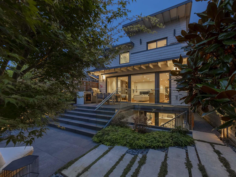 2861 W 13th Avenue, Vancouver, BC, V6K 2T6 - 37
