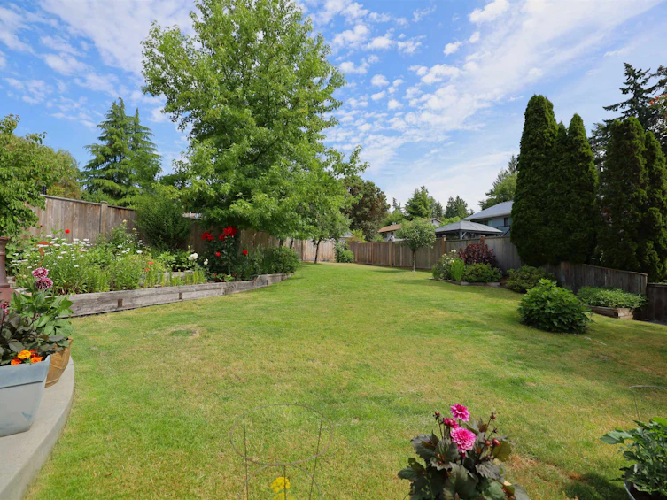 6318 Picadilly Place, Sechelt, BC, V0N 3A0 - 7