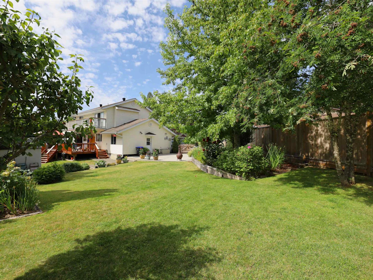 6318 Picadilly Place, Sechelt, BC, V0N 3A0 - 38