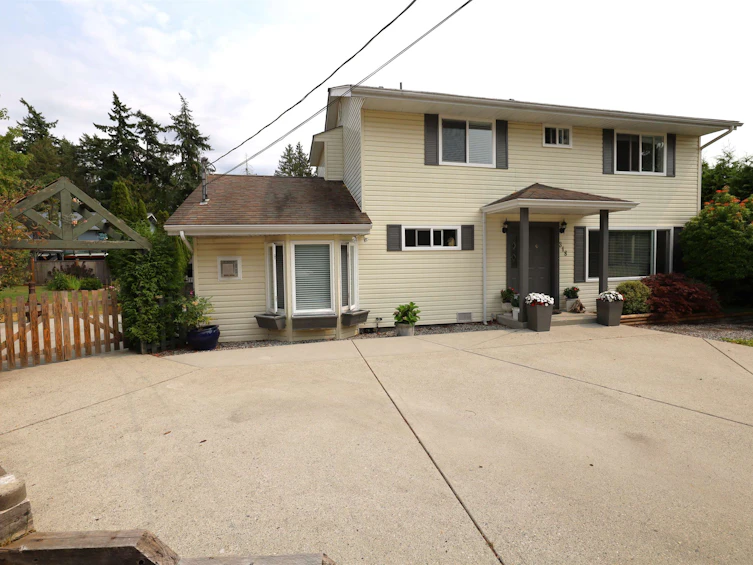 6318 Picadilly Place, Sechelt, BC, V0N 3A0 - 39