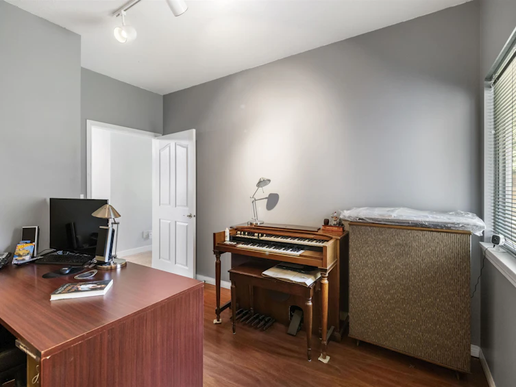 4648 219 Street, Langley, BC, V3A 9H7 - 18