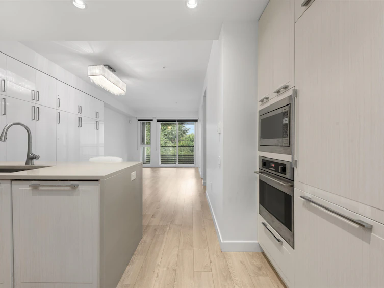 208-6633 Cambie Street, Vancouver, BC, V6P 0E5 - 7