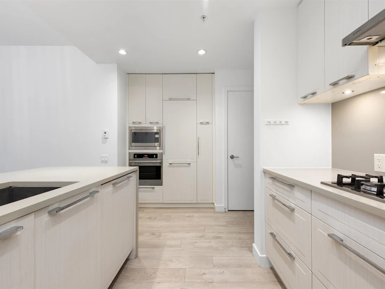 208-6633 Cambie Street, Vancouver, BC, V6P 0E5 - 6