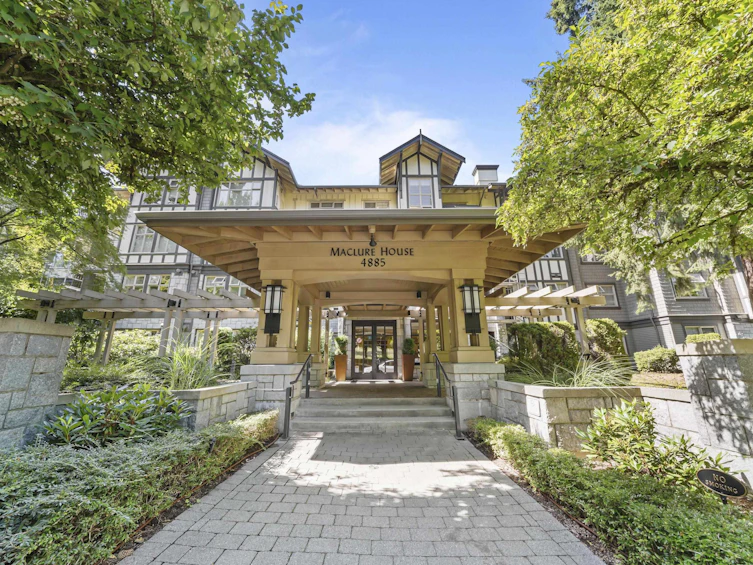 301-4885 Valley Drive, Vancouver, BC, V6J 5M7