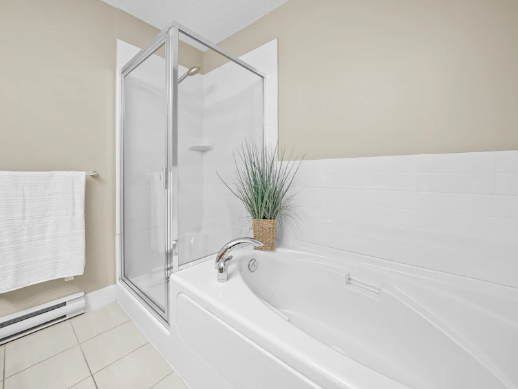301-4885 Valley Drive, Vancouver, BC, V6J 5M7 - 25