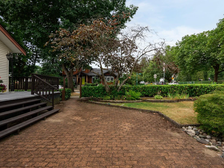 3900 Eton Street, Burnaby, BC, V5C 1J5 - 15