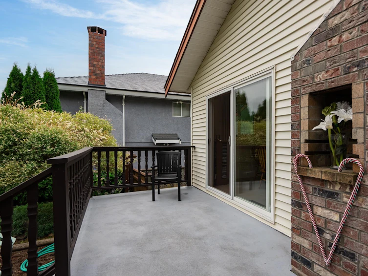 3900 Eton Street, Burnaby, BC, V5C 1J5 - 6