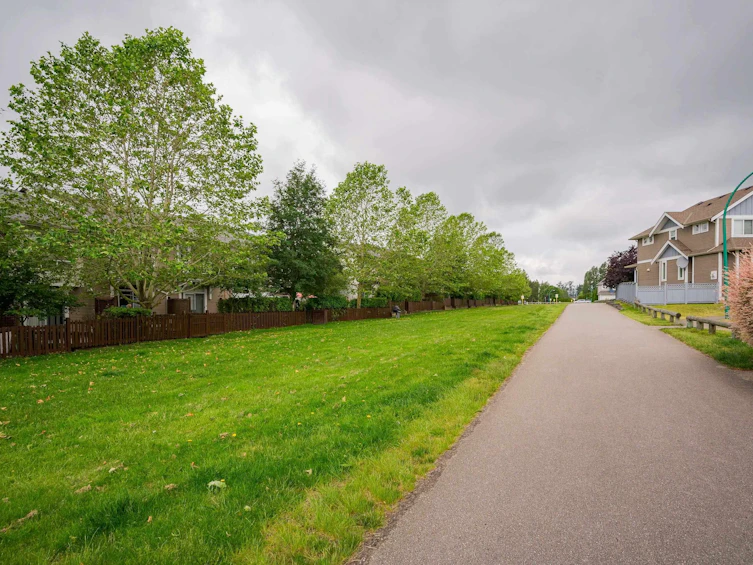100-19505 68a Avenue, Surrey, BC, V4N 6K3 - 32