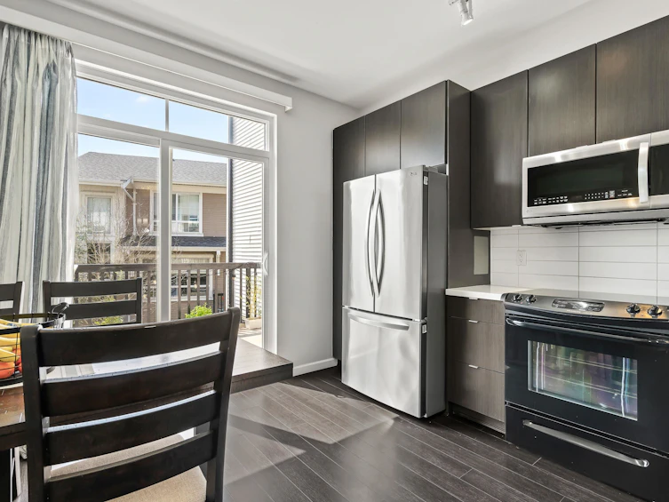 100-19505 68a Avenue, Surrey, BC, V4N 6K3 - 17