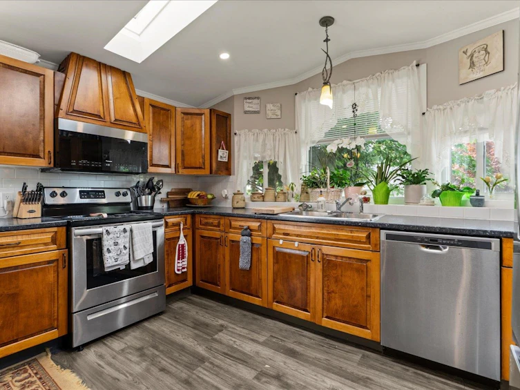110-45640 Watson Road, Chilliwack, BC, V2R 3P8 - 7