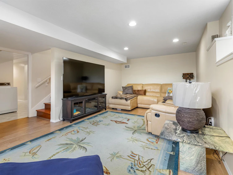 32788 Chilcotin Drive, Abbotsford, BC, V2T 5S5 - 32