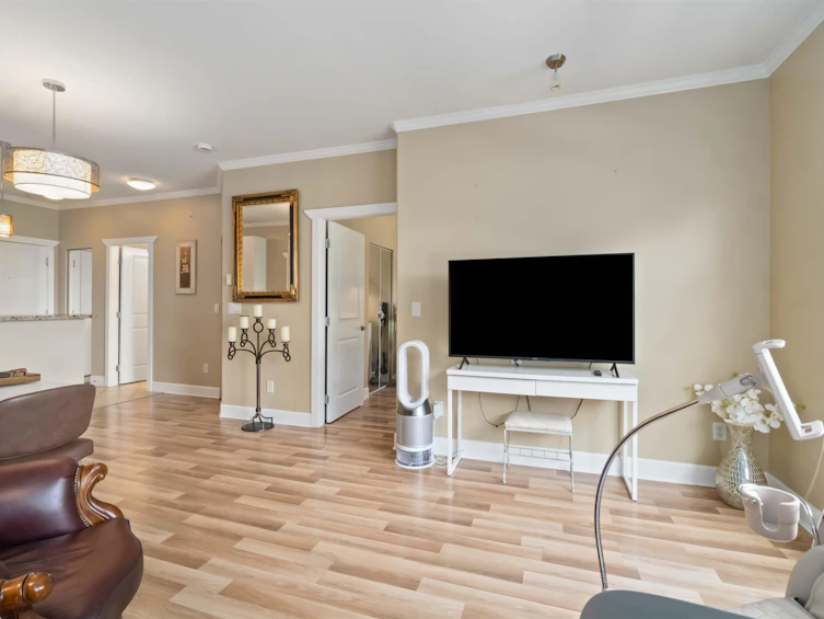 210-4600 Westwater Drive, Richmond, BC, V7E 6S2 - 3
