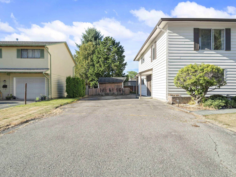 8431 Rosebank Crescent, Richmond, BC, V7A 2K8 - 2