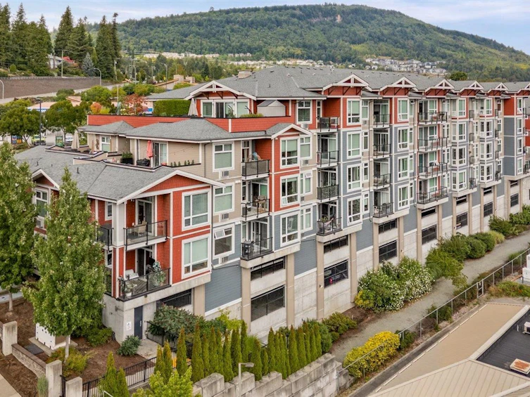 211-2242 Whatcom Road, Abbotsford, BC, V3G 0G3 - 24