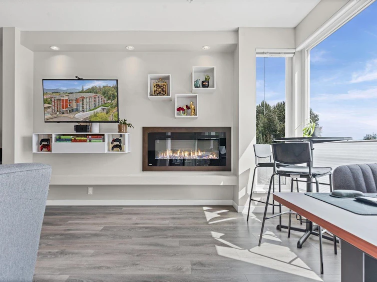 211-2242 Whatcom Road, Abbotsford, BC, V3G 0G3 - 9