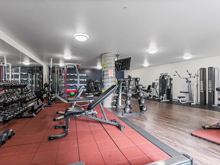 211-2242 Whatcom Road, Abbotsford, BC, V3G 0G3 - 32