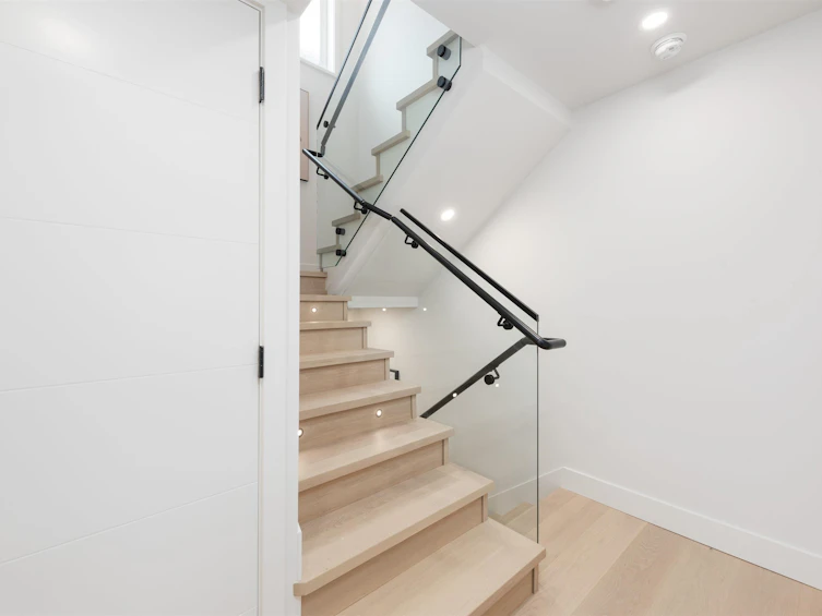 3351 Kaslo Street, Vancouver, BC, V5M 3H3 - 13