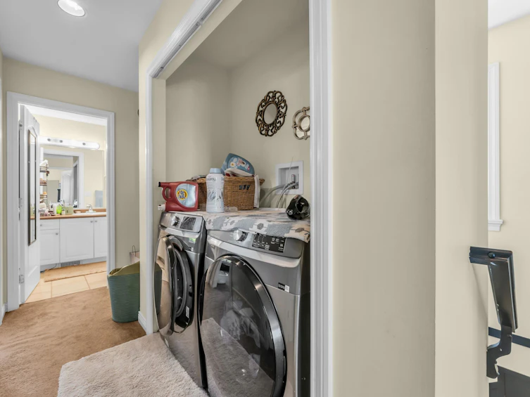 14850 57 Avenue, Surrey, BC, V3S 8W3 - 32
