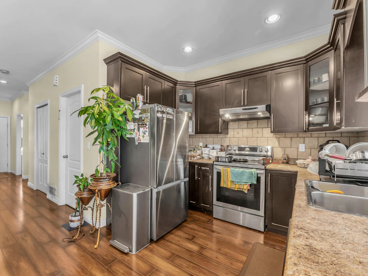 14850 57 Avenue, Surrey, BC, V3S 8W3 - 19