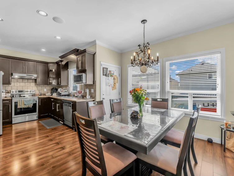 14850 57 Avenue, Surrey, BC, V3S 8W3 - 16