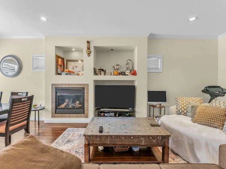 14850 57 Avenue, Surrey, BC, V3S 8W3 - 11