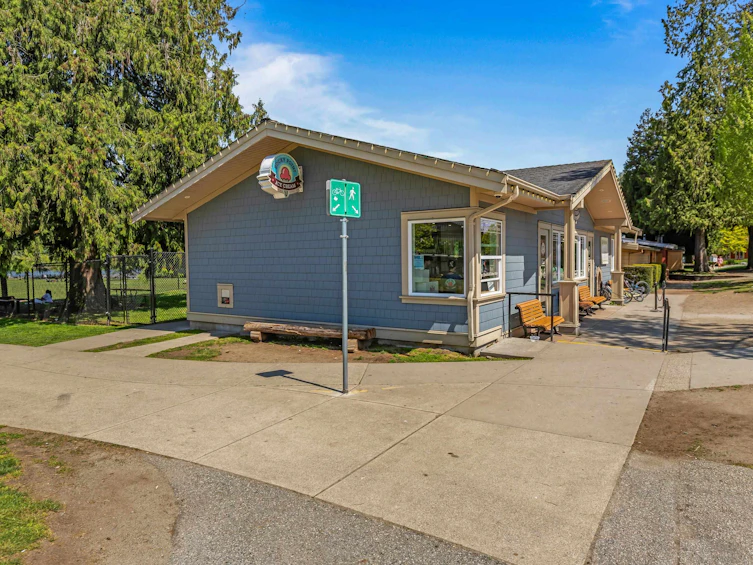 230 Harvard Drive, Port Moody, BC, V3H 1S8 - 36