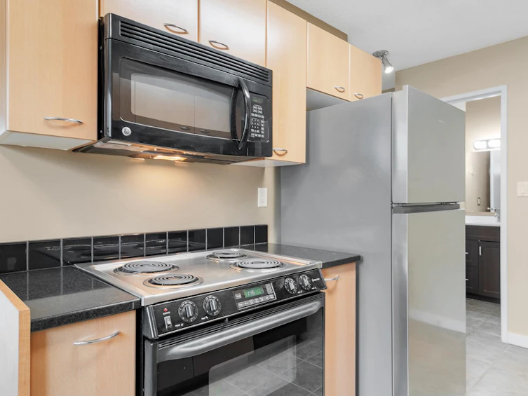 303-1121 Howie Avenue, Coquitlam, BC, V3J 1T9 - 4