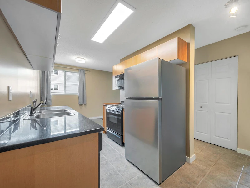 303 - 1121 Howie Avenue, Coquitlam BC V3J 1T9
