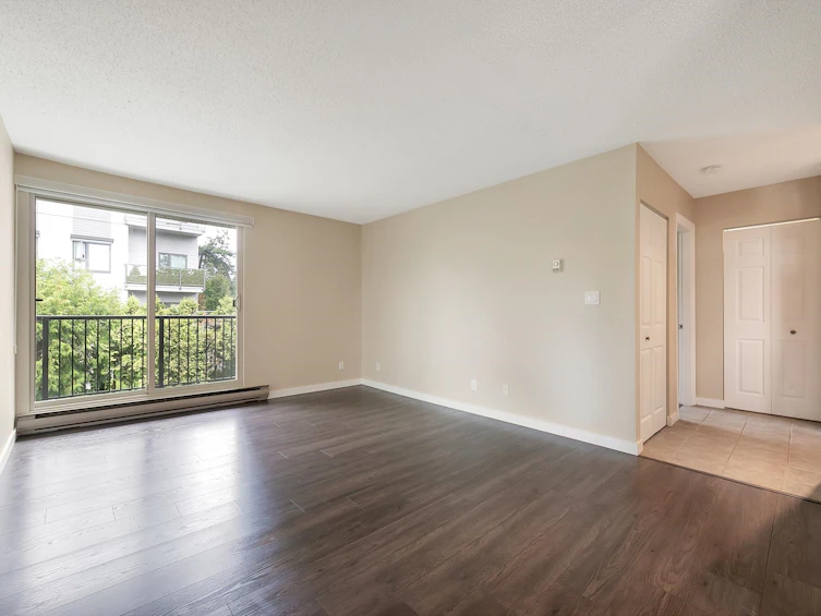 303-1121 Howie Avenue, Coquitlam, BC, V3J 1T9 - 8