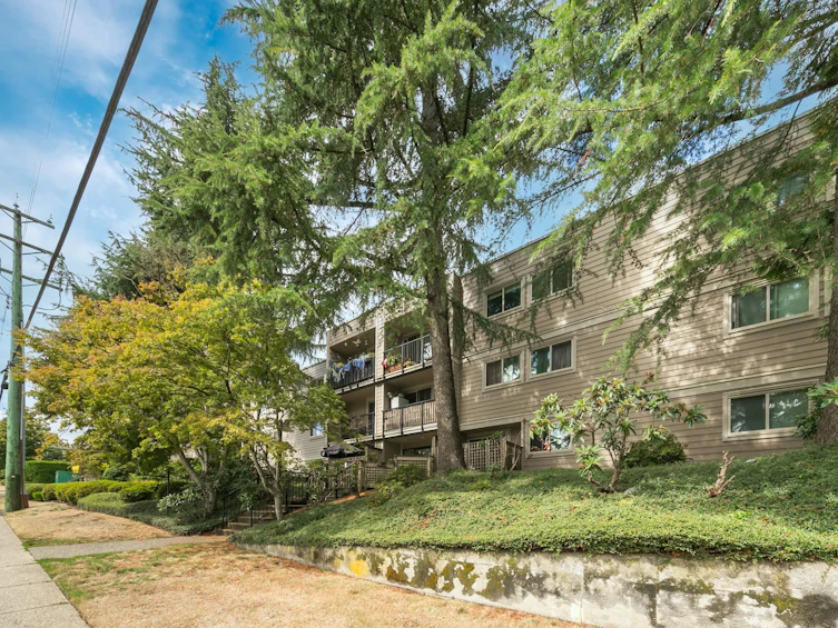 303-1121 Howie Avenue, Coquitlam, BC, V3J 1T9 - 23